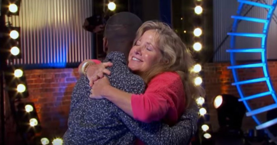 Contestant Auditioned For American Idol After Having A Music Teacher Who Believed In Him