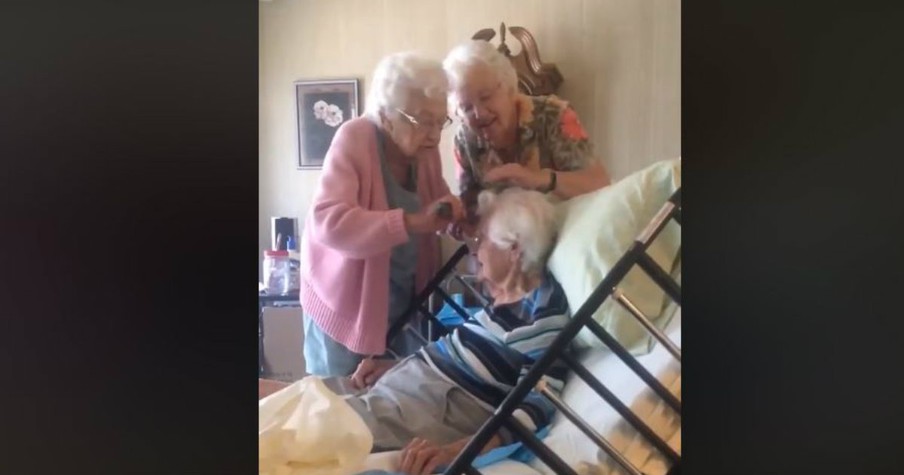 Grandma's Two Sisters Lovingly Help Her With Her Hair While She Is Ill