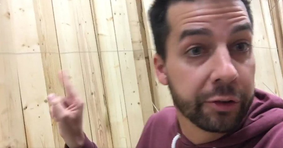 Christian Comedian Tells Hilarious Church Jokes In A Hardware Store