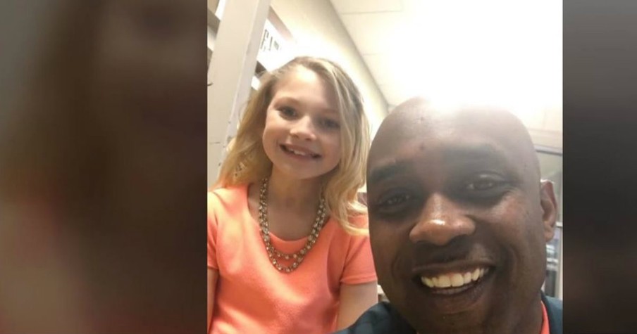 Police Officer Took A Little Girl To Her Father-Daughter Dance And It Was So Special