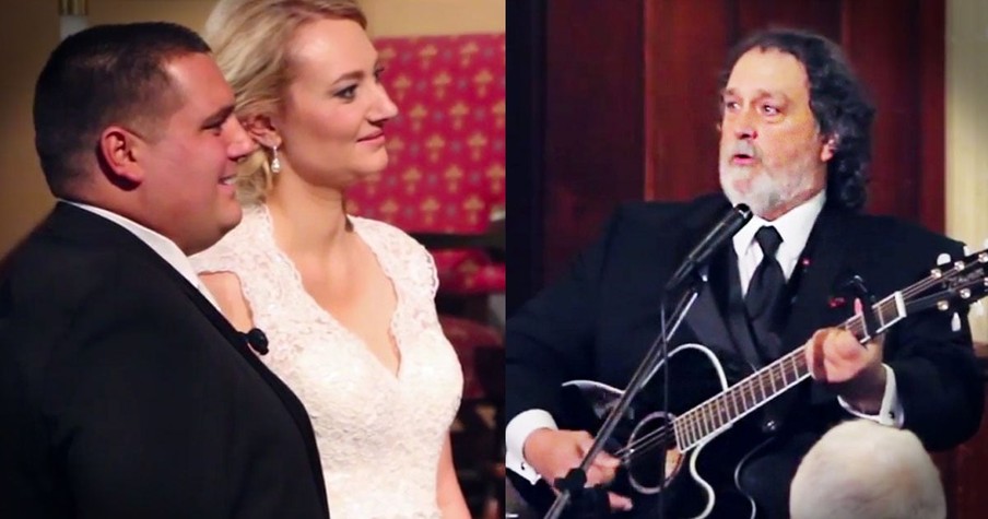 Dad Sings Moving Wedding Version of 'Hallelujah'