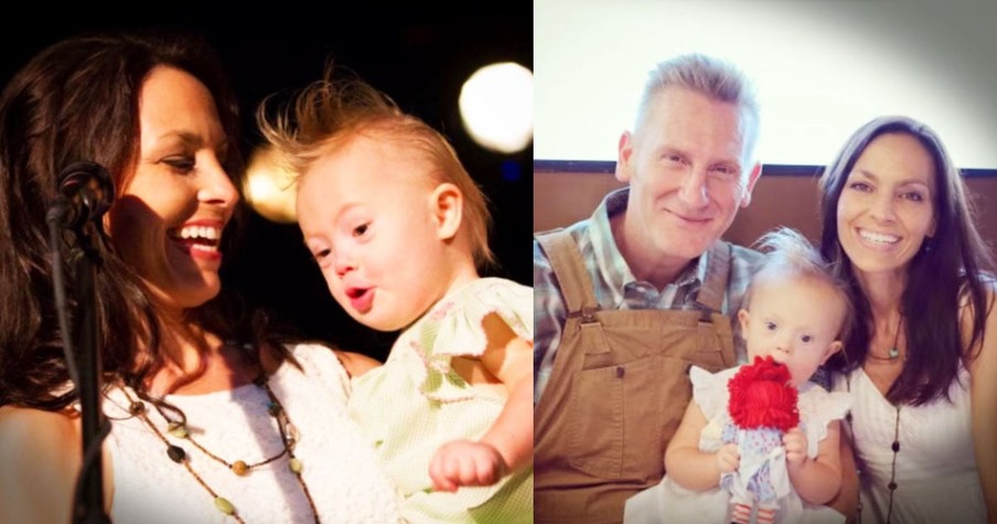 Tyler Hayes Wrote A Song For Joey And Rory Feek