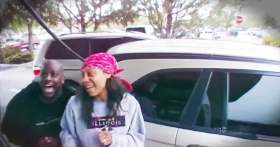 Charming Parents Caught on Hidden Camera Singing Karaoke at a Gas Pump