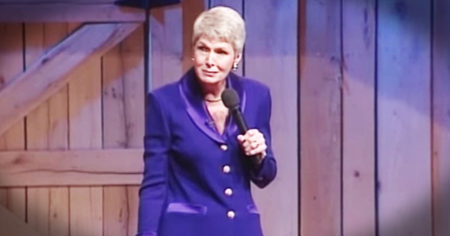 Jeanne Robertson Wasn't Prepared For Performing for Kindergarteners