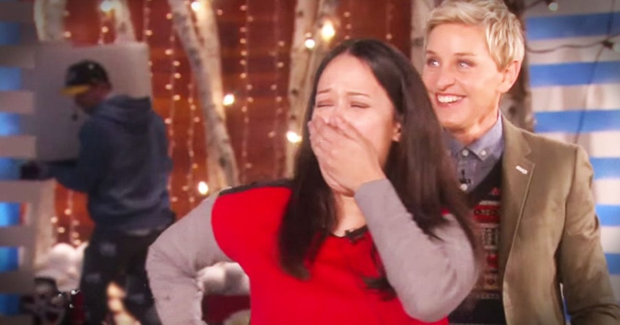 Navy Mom Gets A Surprise Family Reunion On Ellen