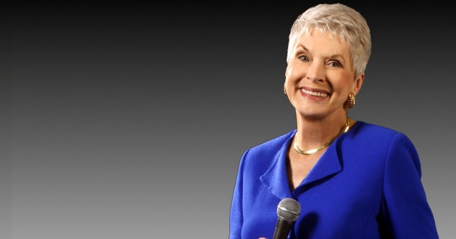 Comedian Jeanne Robertson Describes The Epic Battle Between Mothers and Teens