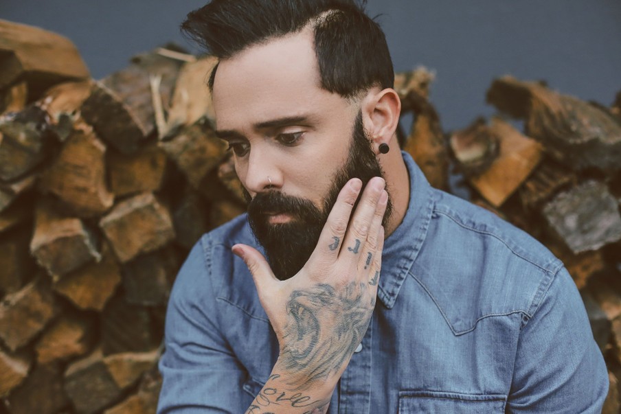 Skillet Rocker Urges Church To 'Stop Making Worship & Thought Leaders The Source of Truth'