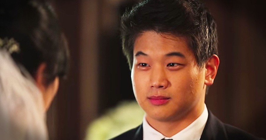 Man Chooses To Marry Wife Knowing She Will Die