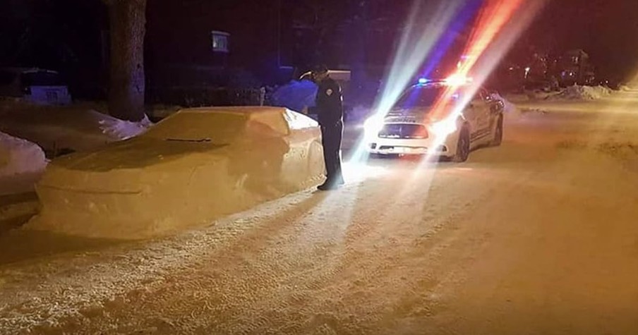 Man Pranked Police With An Illegally Parked Car And They 'Ticketed' It