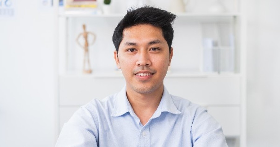 He Felt So Alone That He Tried To Take His Own Life. But God Had Other Plans--WOW!