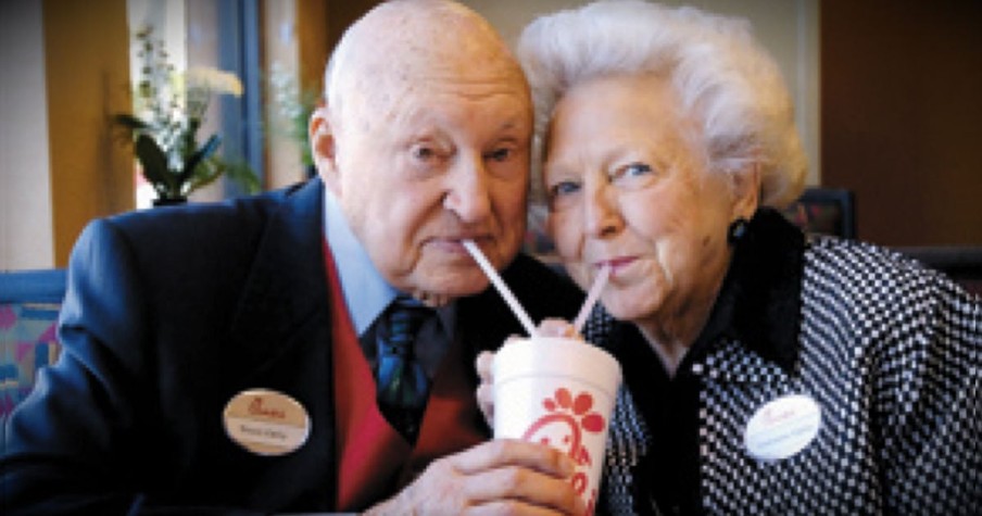 10 Things We Can Learn From Chick-fil-A Founder Truett Cathy