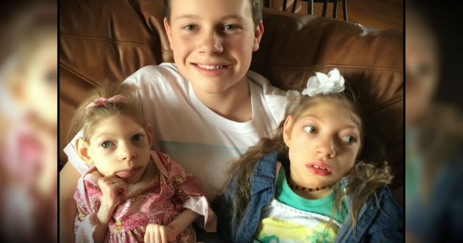 Inspiring Family Knows Their 2 Girls With Same Rare Disorder Are Miracles