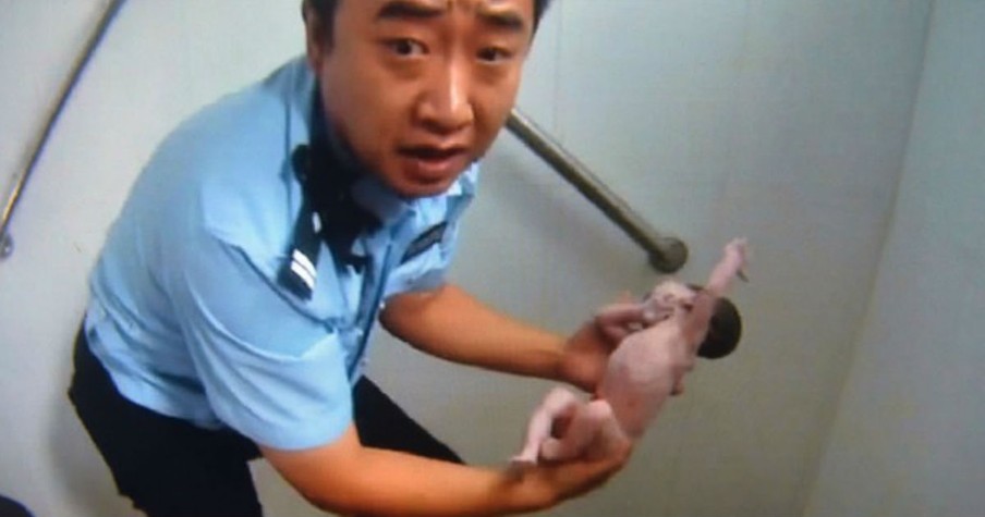 Police Make An Unbelievable Rescue After Hearing A Baby Crying In A Bathroom