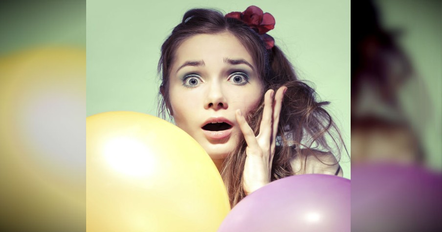 What He Did With A Few Balloons Really Opened My Eyes - WOW!