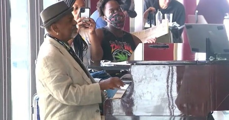 Stranger Walks Up To Piano Player At Airport And Blesses Him With $60k Tip