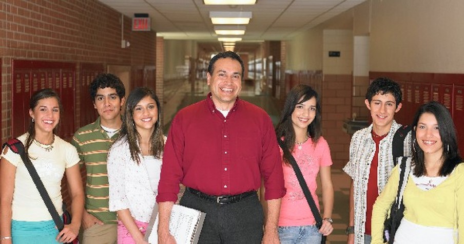 This Man Was TERRIFIED Of What Was In The Bucket. What He Found Inside He NEVER Expected!