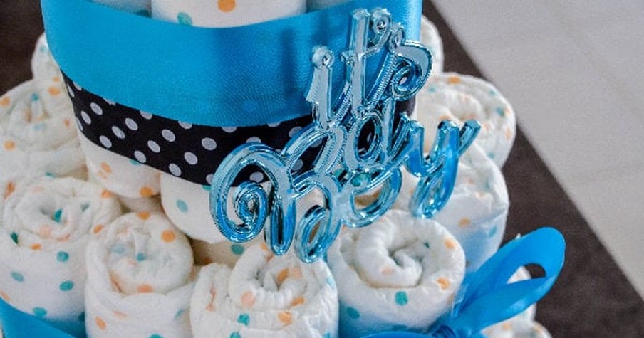 Woman Pregnant With Triplets During Quarantine Gets An Unconventional Baby Shower