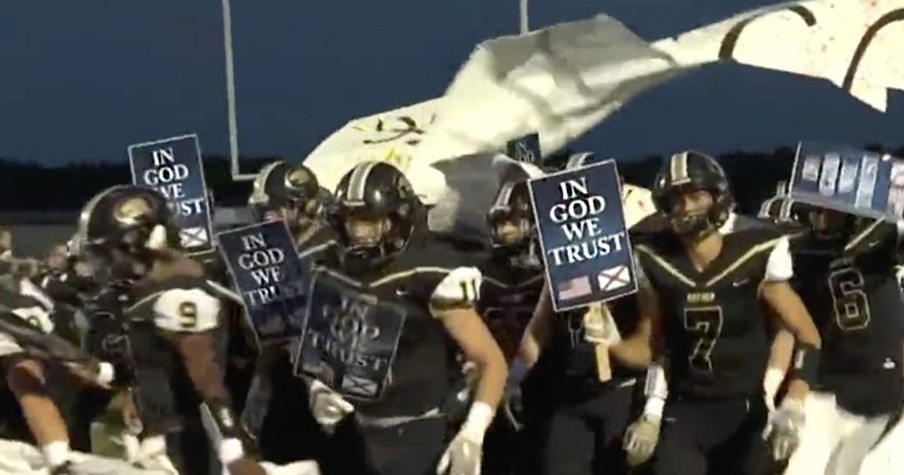 An Alabama School No Longer Allowed to Pray over Loudspeaker Before Football Games