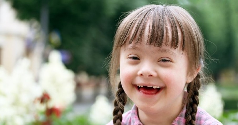 12 Things A Big Sister Learned From Her Little Sister With Down Syndrome