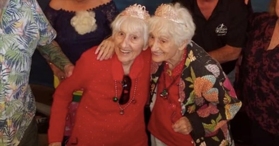 Identical Twins Turn 100 And Open Up About The Secret Behind Their Life Of Joy And 'Scandal'