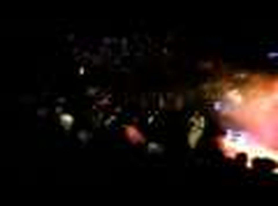 Hillsong Live - Tell the world - God He reigns
