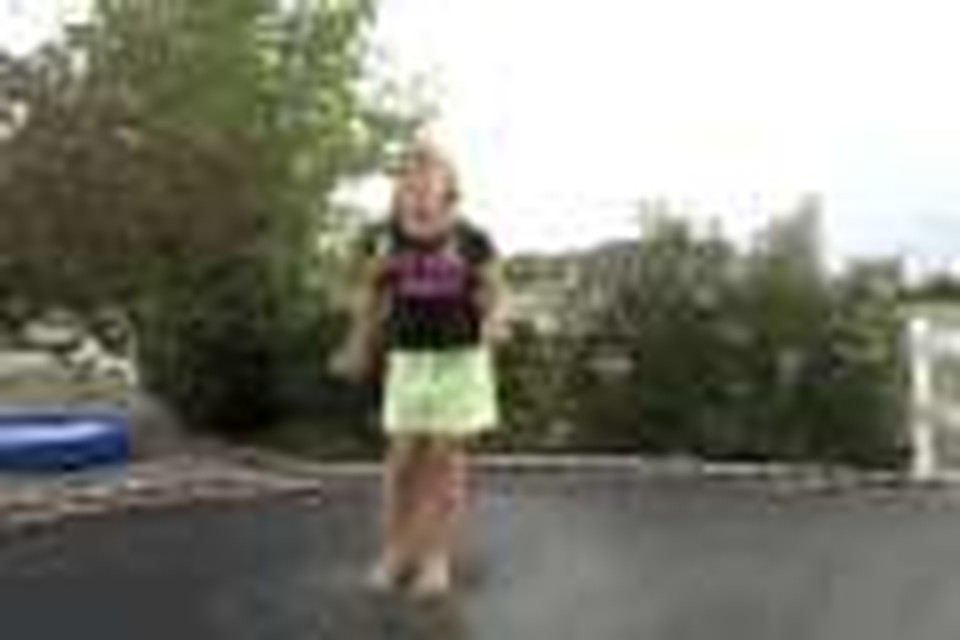 Girl wants to act! PASS IT ON!