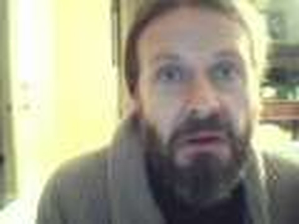 Hilarious Camera Bungler