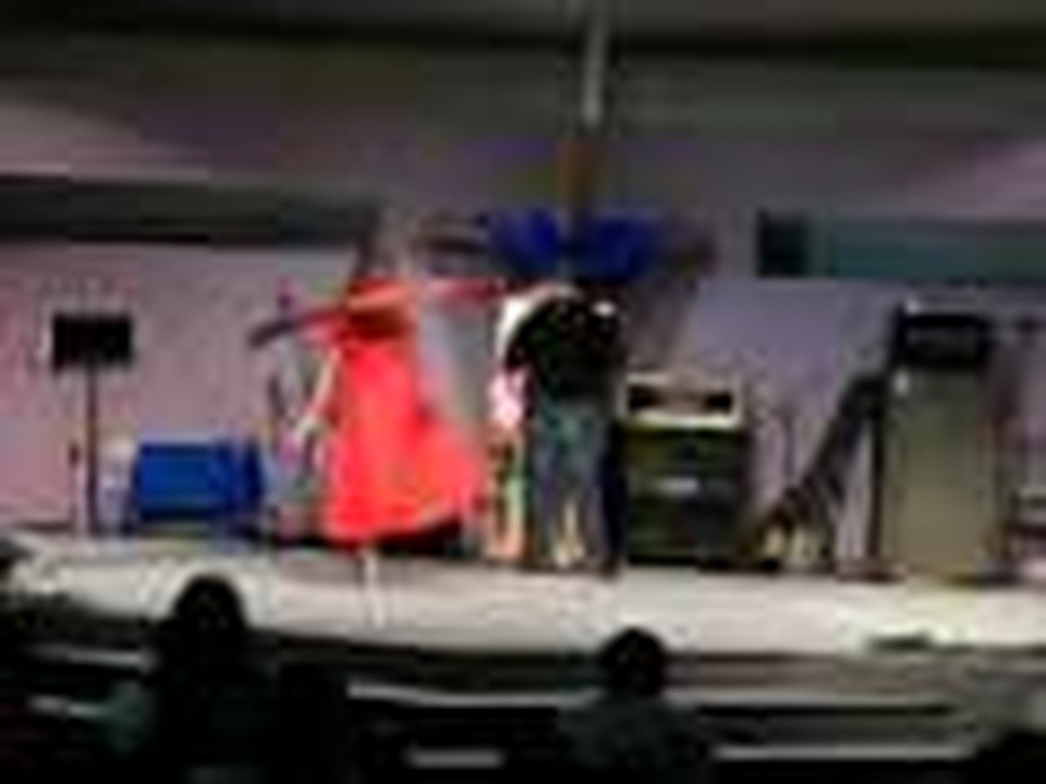The Coloring Song Worship Dance