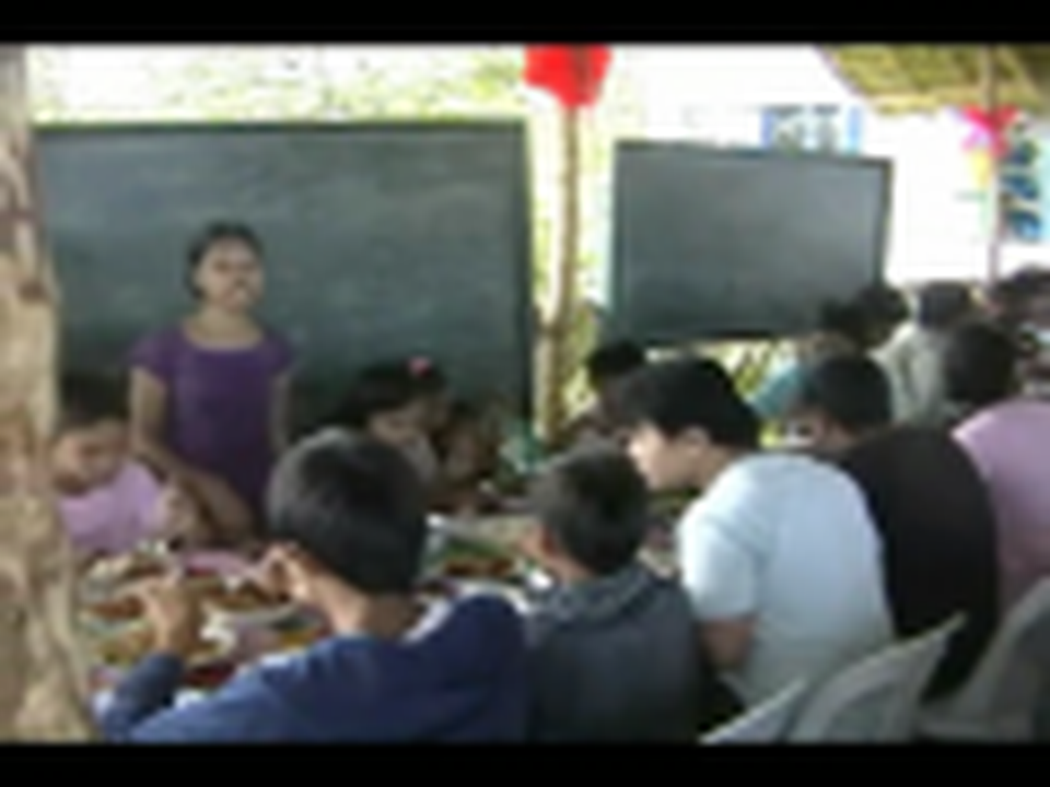 Feeding the Poor, Needy and Orphans at Mount Zion 2009