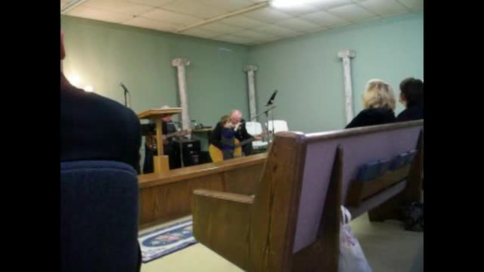 3 Year-old Allan Britt Sings Long Black Train