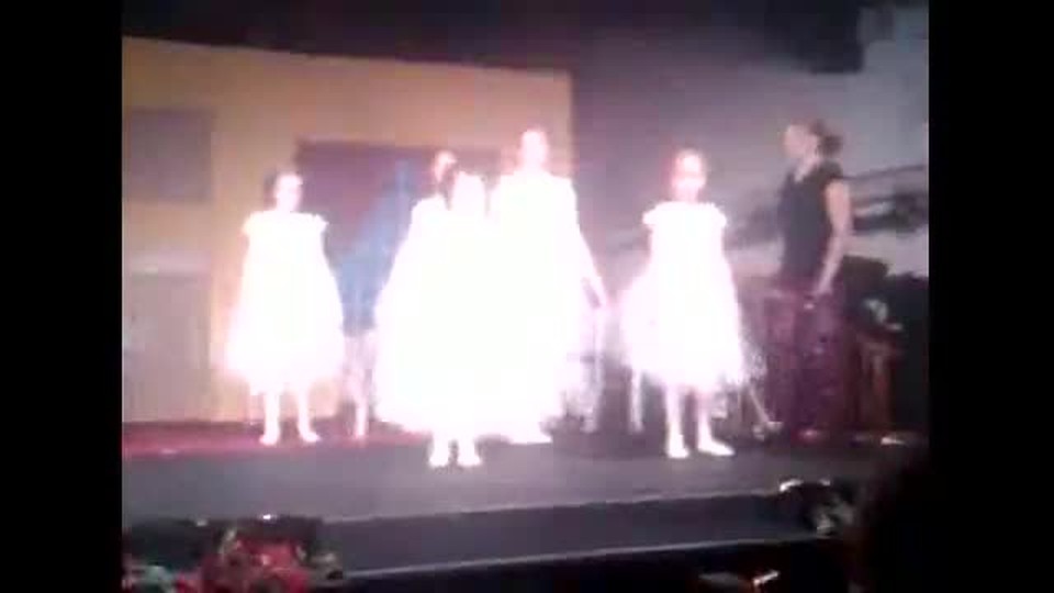 BRC Christmas Play - Ballerina Dance.wmv