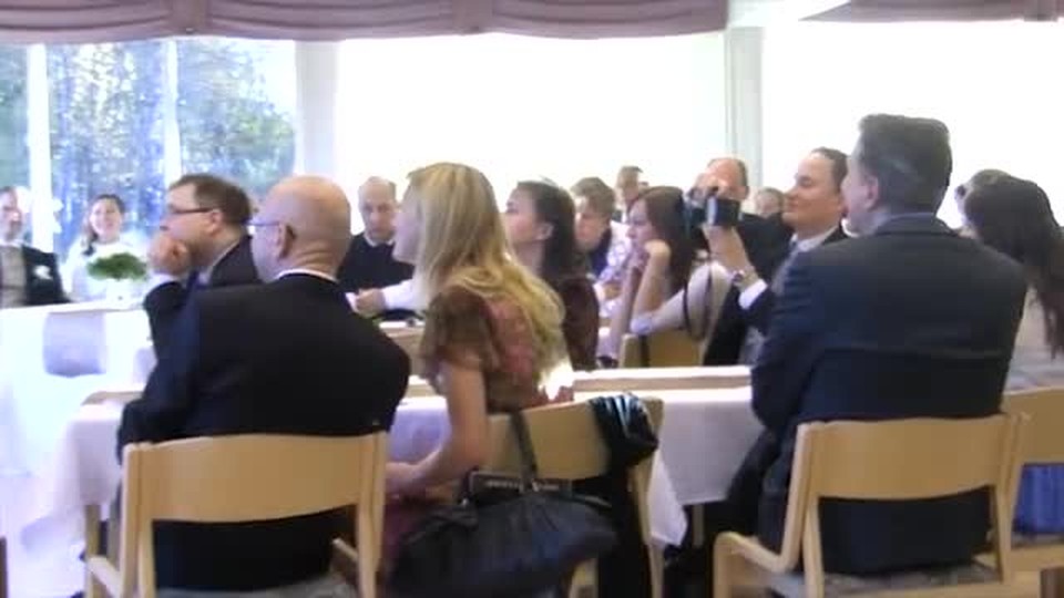Outin ja Mikan häät puheita2