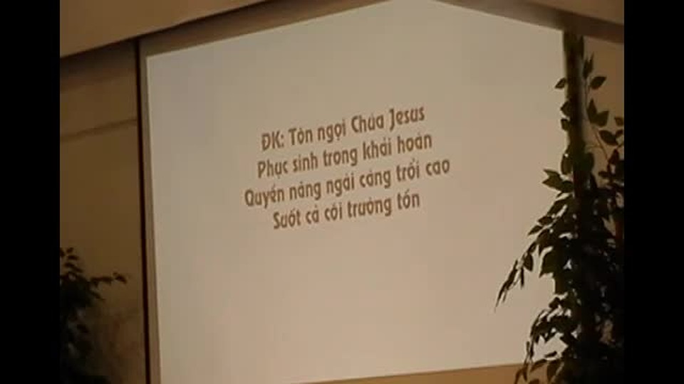 20110424 Christian play piano