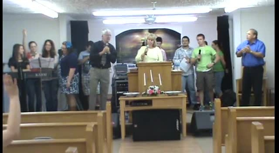 THE CARTER FAMILY SINGING AT VICTORY FAITH CENTER HOLINESS CHURCH IN SPARTANBURG SC APRIL 7 2012 OUR GOD PRAISE THE LORD FOR THESE TEENS PRAISING THE LORD.
