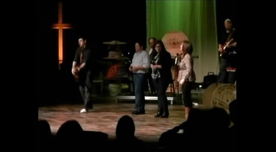 How He Loves (Extended) - Betsy Burke - Gateway Community Church