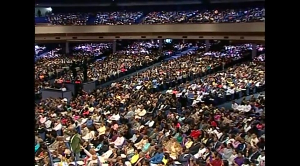 Creflo Dollar – The Power of The Cross 8