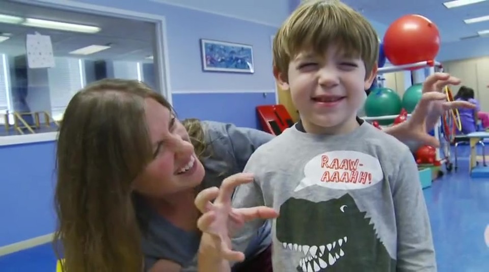 VCU Basketball Team Joins Children in Hospital for AWESOME Music Video
