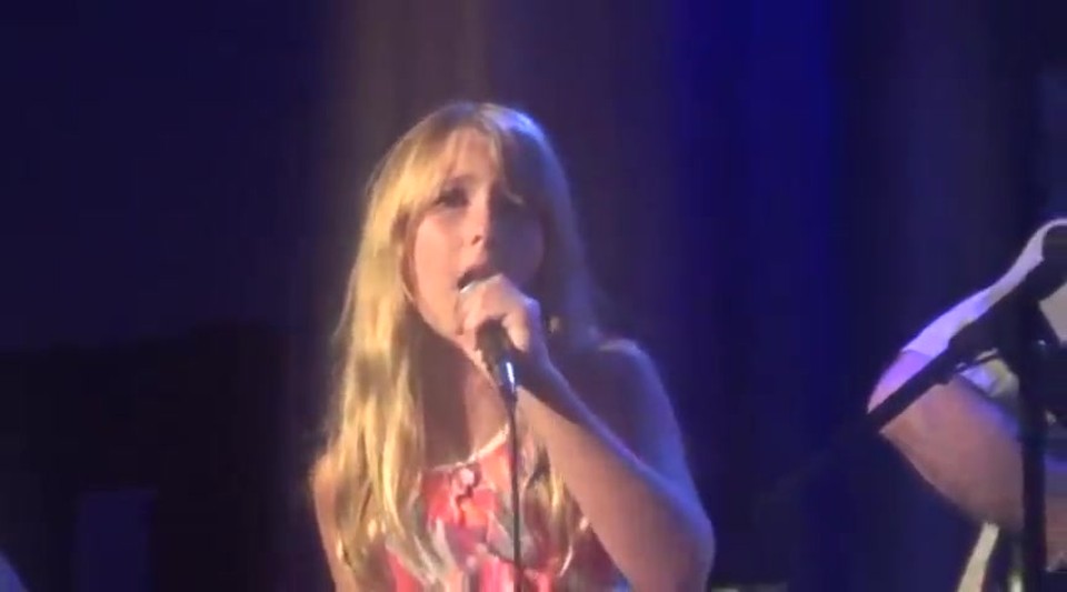 11 Year old Sings "I Will Always Love You"