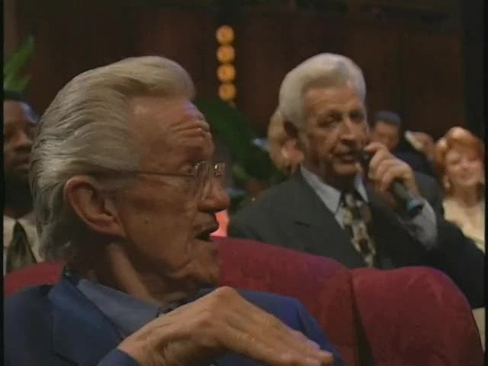 Bill & Gloria Gaither - Jesus, The Waymaker