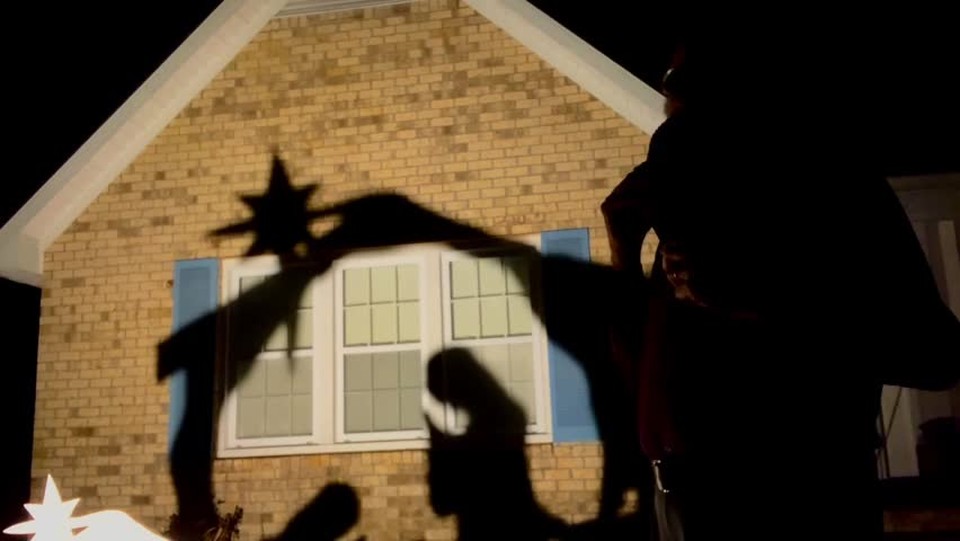 Away In A Manger/Silent Night The Bagpipe Preacher