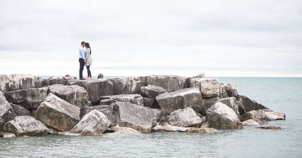 10 Ways to Rebuild Trust in a Marriage on the Rocks
