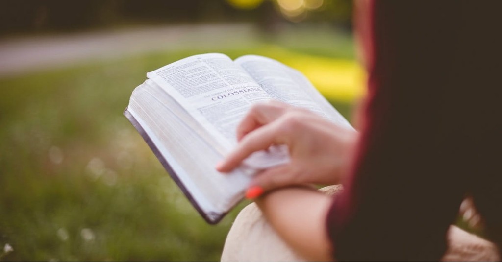10 Bible Reading Plans to Start This January 
