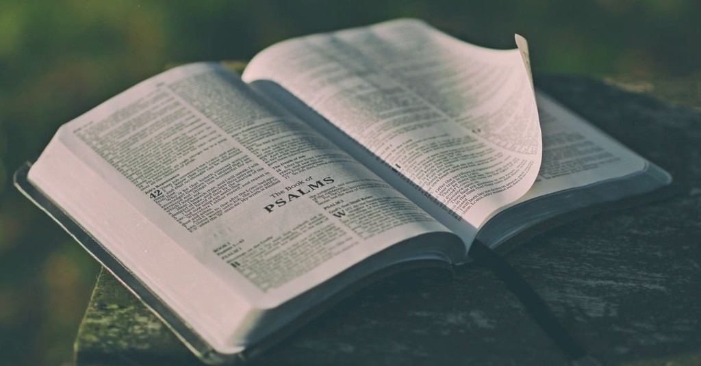 15 Verses Every Christian Needs to Memorize
