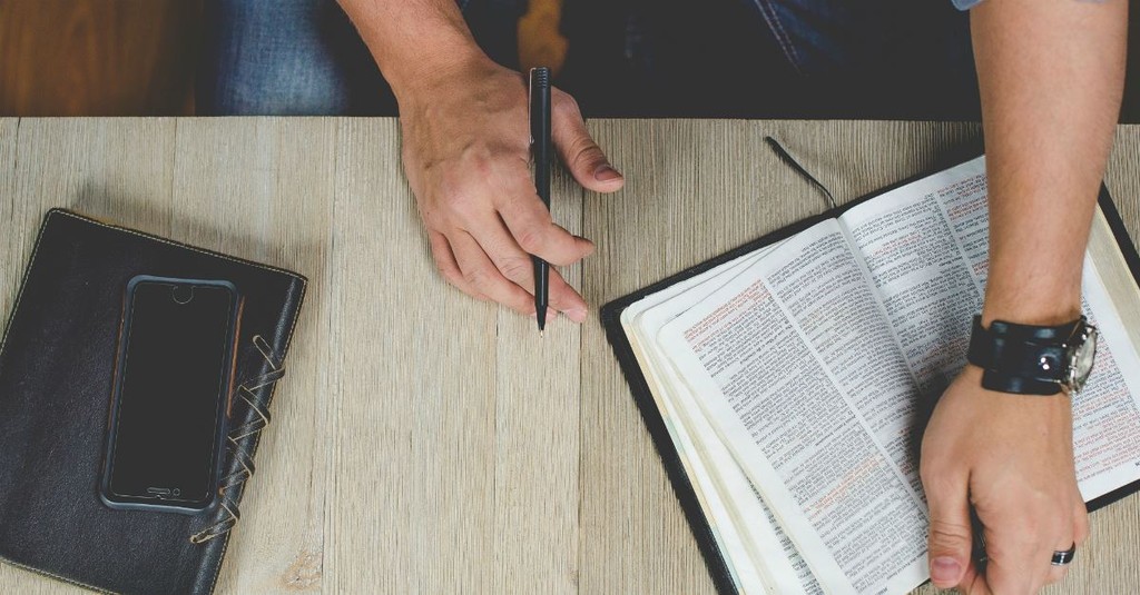 10 Common Mistakes People Make When Reading Revelation