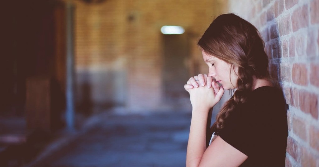 8 Reasons to Keep Praying Even When You Want to Quit