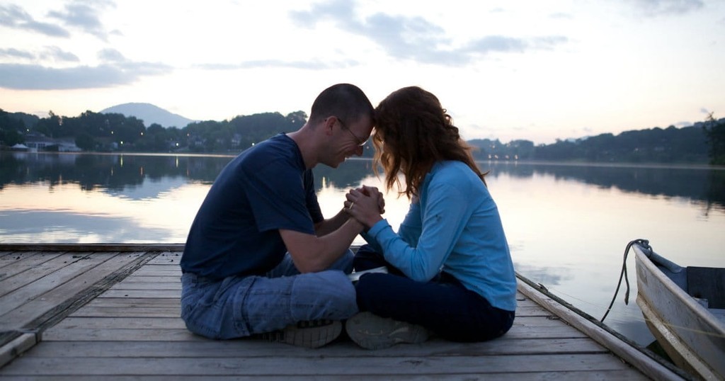 Couples Pray Together