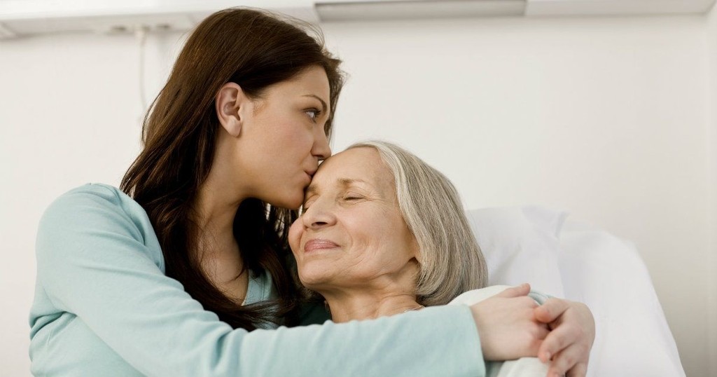 10 Ways to be a True Friend to a Family Caregiver