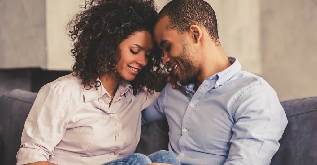 7 Ways a Husband Can Show His Wife He Loves Her