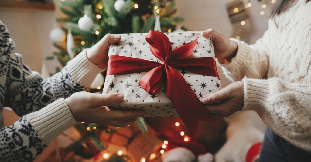 5 Ways to Practice Generosity This Christmas