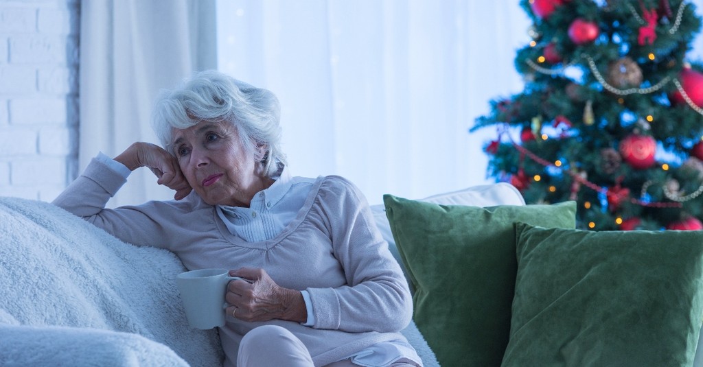5 Prayers for the One Feeling Lonely This Holiday Season